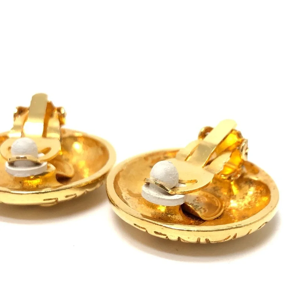CHANEL Authentic Vintage Gold Earrings - Picture 10 of 12